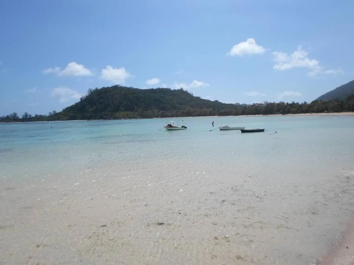 Gigi'S Self Catering Apartment Port Glaud