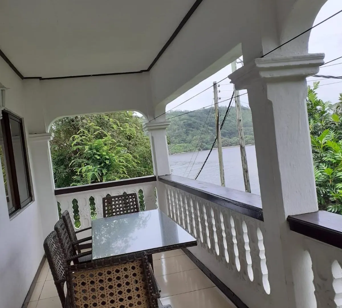 Gigi'S Self Catering Apartment Port Glaud Seychelles