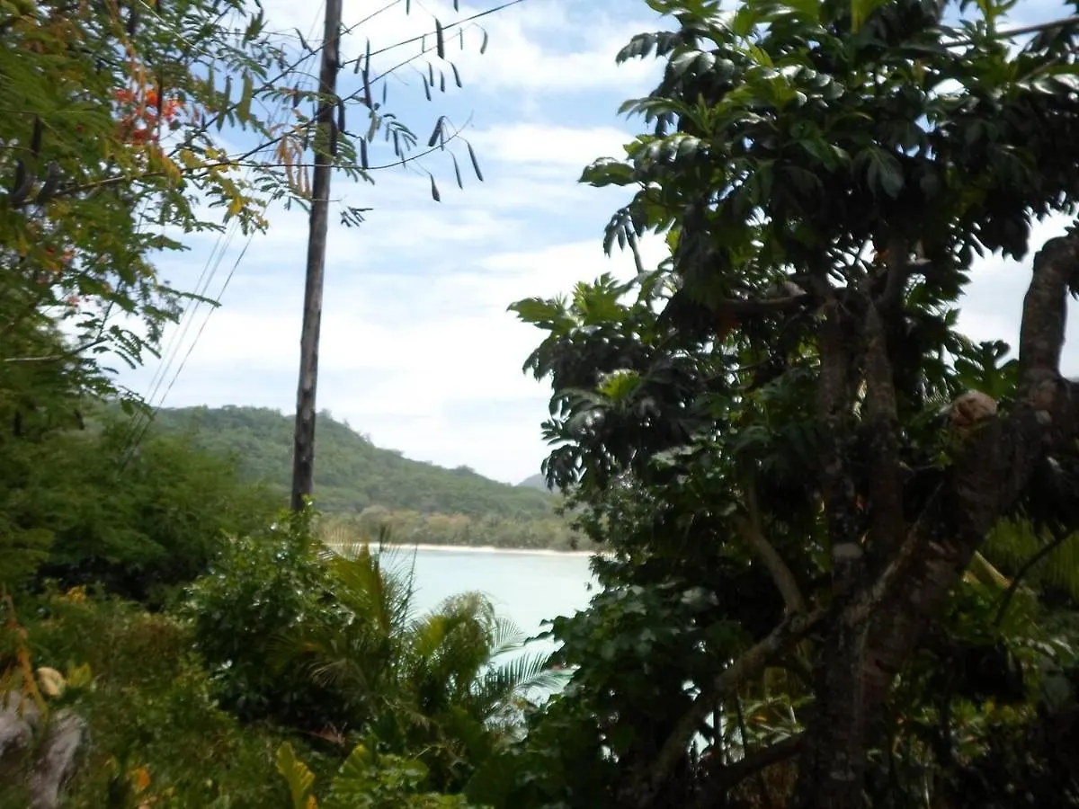 Gigi'S Self Catering Apartment Port Glaud