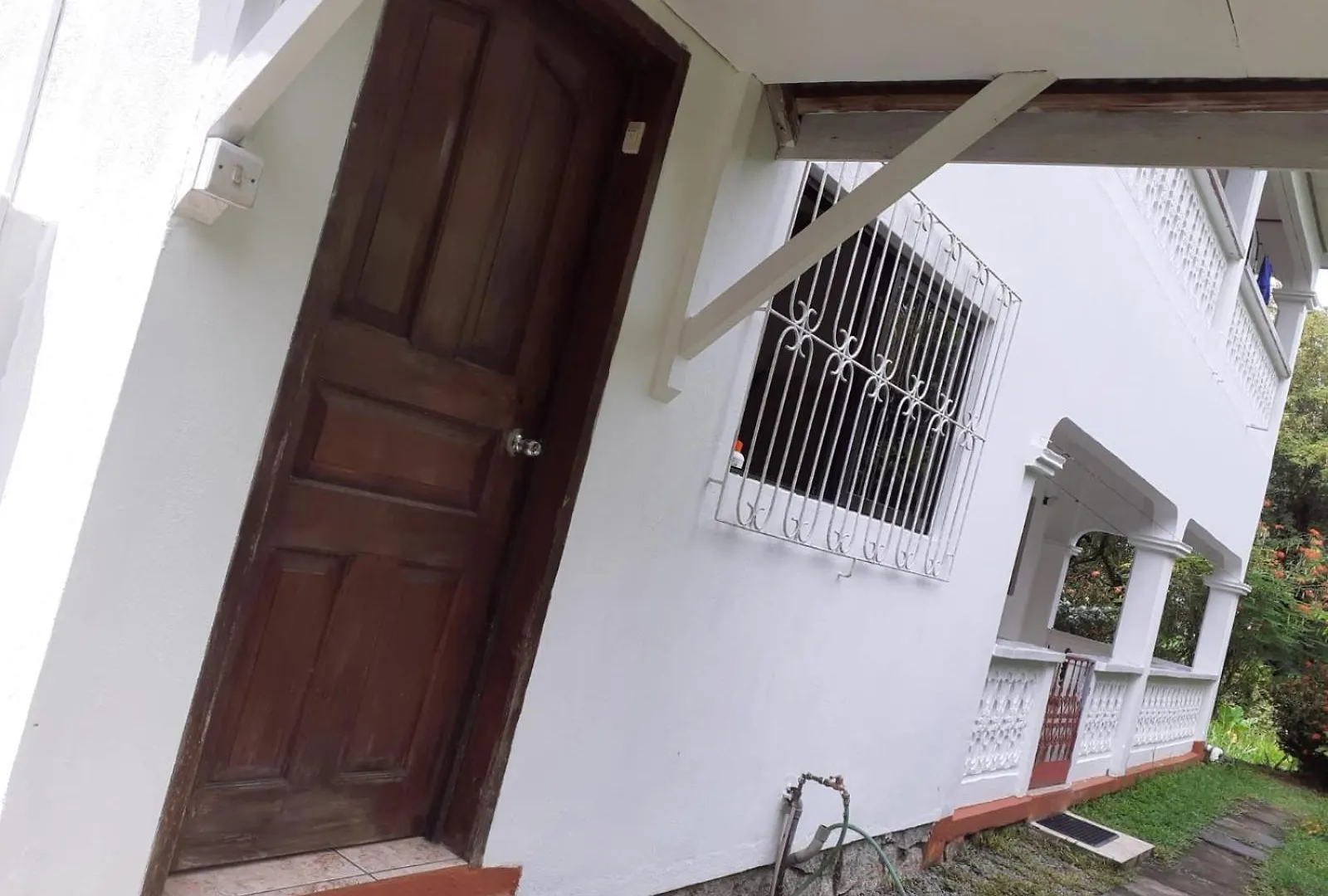 Gigi'S Self Catering Apartment Port Glaud